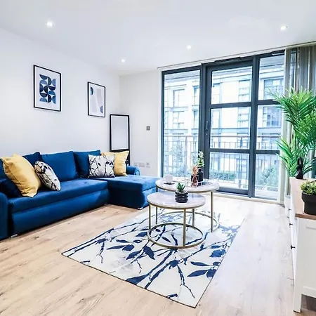 Canary Wharf-10% Discount-Fibre Wifi-5Mins To Tube London Exterior photo