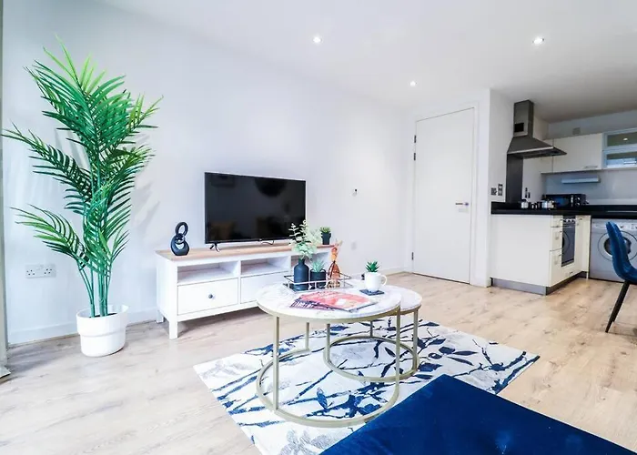 Canary Wharf-10% Discount-Fibre Wifi-5Mins To Tube