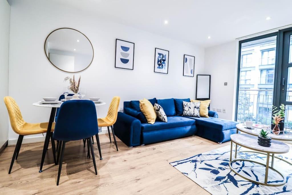 Апартаменты Canary Wharf-10% Discount-fibre Wifi-5mins To Tube