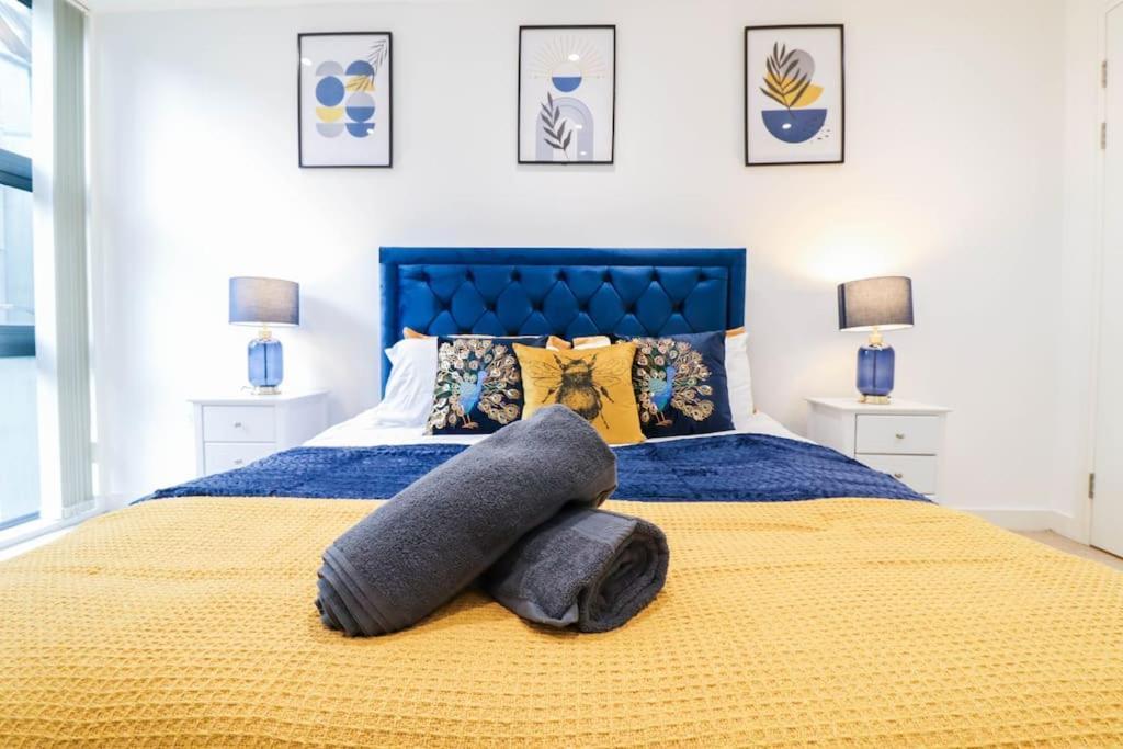 Апартаменты Canary Wharf-10% Discount-fibre Wifi-5mins To Tube